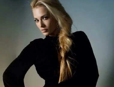 My Style Rocks: Παίκτρια έκανε πασαρέλα με την κόρη της (βίντεο)